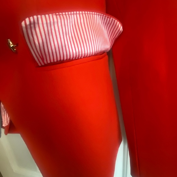 ❤️ NWOT Orange blazer with detachable gray hood - Picture 3 of 6